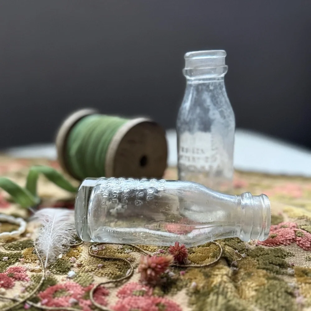 Antique Edison Battery Oil Apothecary Glass Jar